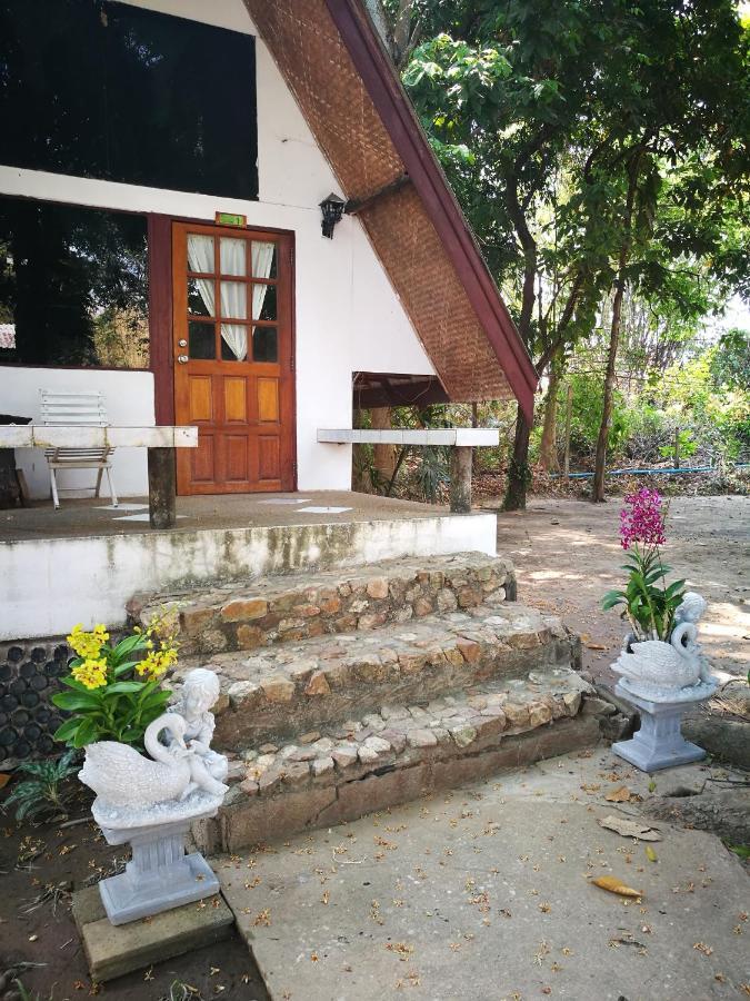 אוטאי תאני River Marina Resort מראה חיצוני תמונה