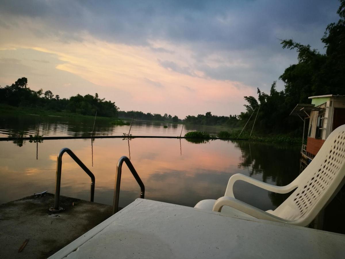 אוטאי תאני River Marina Resort מראה חיצוני תמונה