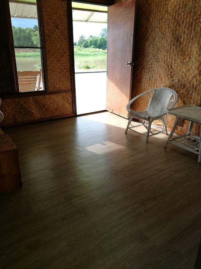 אוטאי תאני River Marina Resort מראה חיצוני תמונה