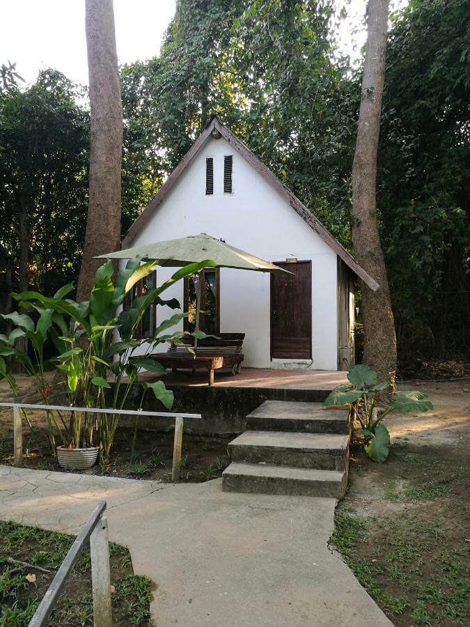 אוטאי תאני River Marina Resort מראה חיצוני תמונה