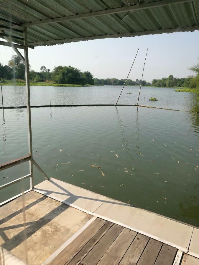 אוטאי תאני River Marina Resort מראה חיצוני תמונה